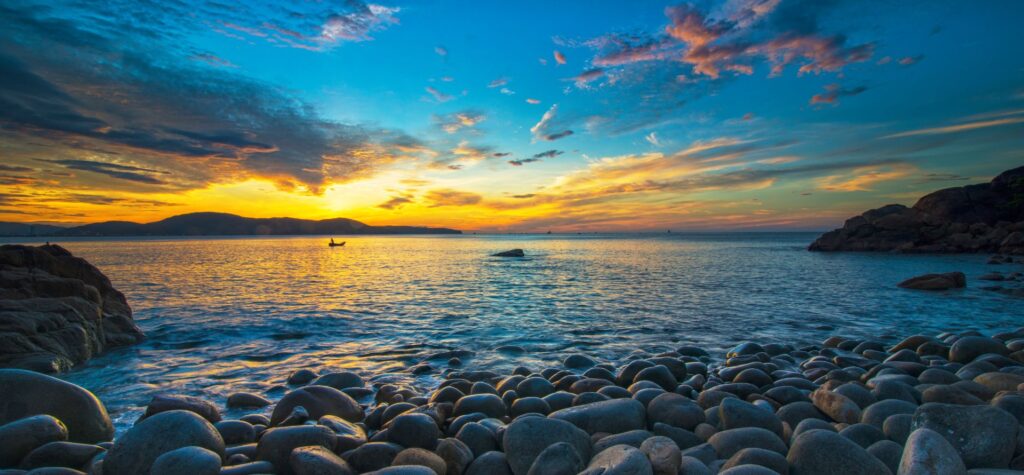 EXPERIENCIA ÚNICA CON RELAJACIÓN EN PLAYA EN QUY NHON