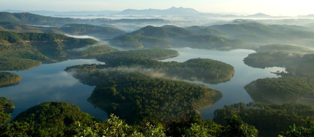 Lago Tuyen Lam
