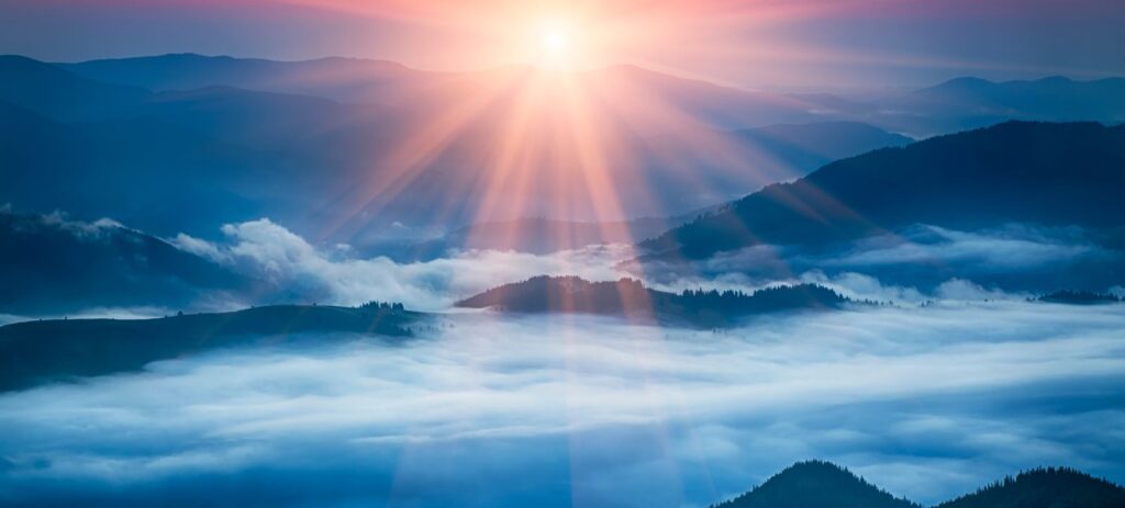 Los Mejores Servicios de Caminata por la Montaña Fansipan