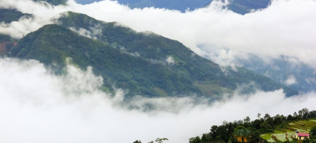 Los Mejores Servicios del 2 Días Tiro Nublado en Muong Hum y Y Ty