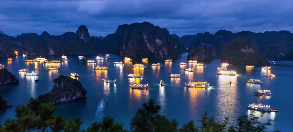 Recorrido de la bahía de Bai Tu Long al paquete Ha Giang