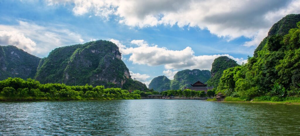Visita guiada privada de 7 días Descubre Vietnam del Norte